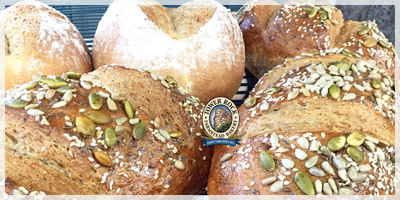 featured breads zoom in on bird seed